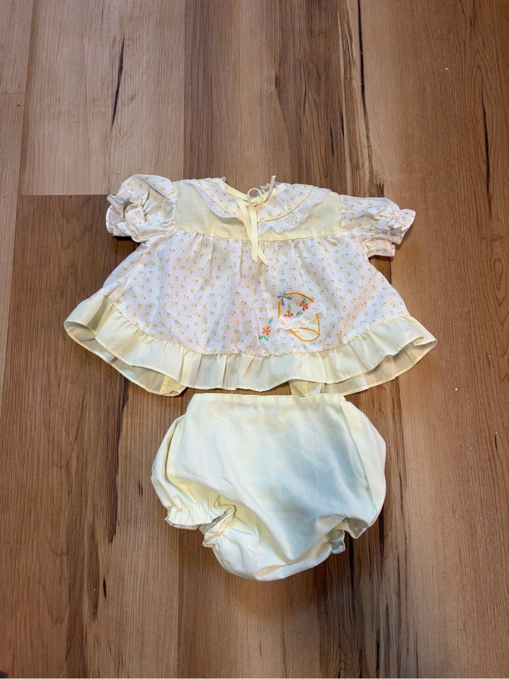 Vintage 80’s Mini Togs Baby Girl Set